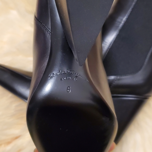 Salvatore Ferragamo Gancini sz 6 boots in black leather - Picture 5 of 6